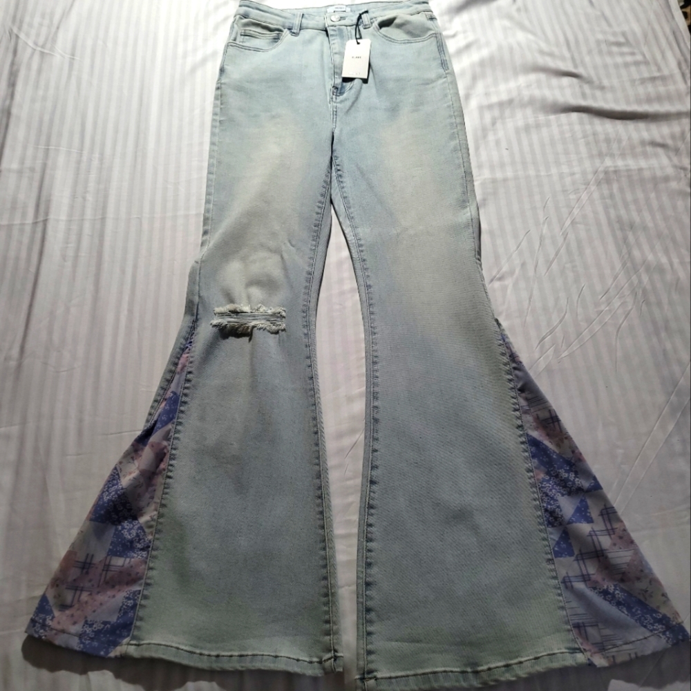 Forever 21 flare jeans sizes 29